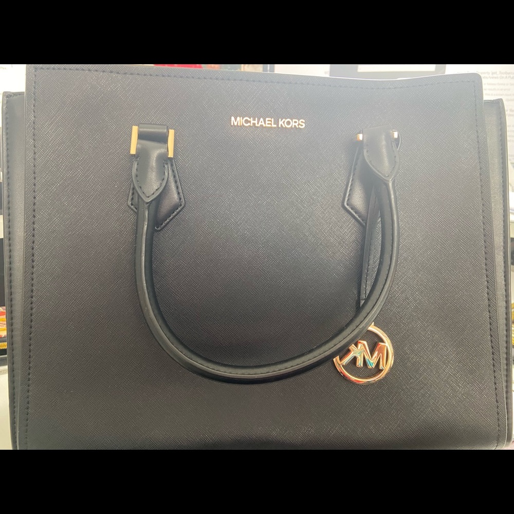 Brand New Michael Kors Large Satchel - Picture 2 of 4